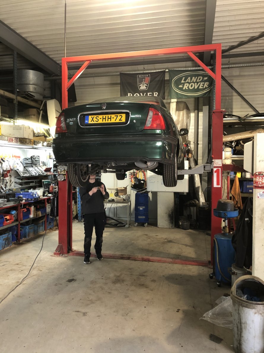 Rover 400, 1999, wat APK werk....