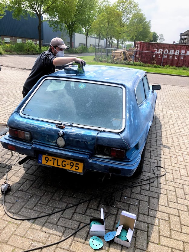 *Scimitar* "stranger in our midst" ?