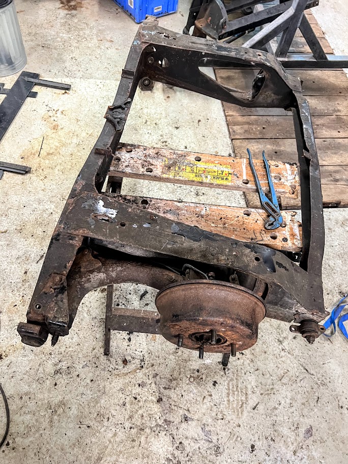 Subframe met werk