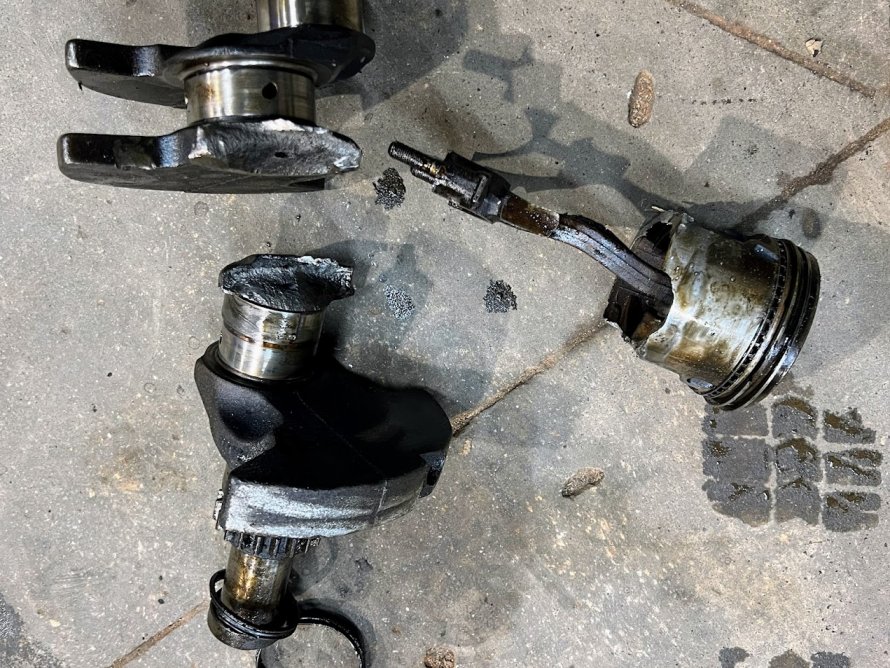 RRC Dakar 4x4 V8 RIP