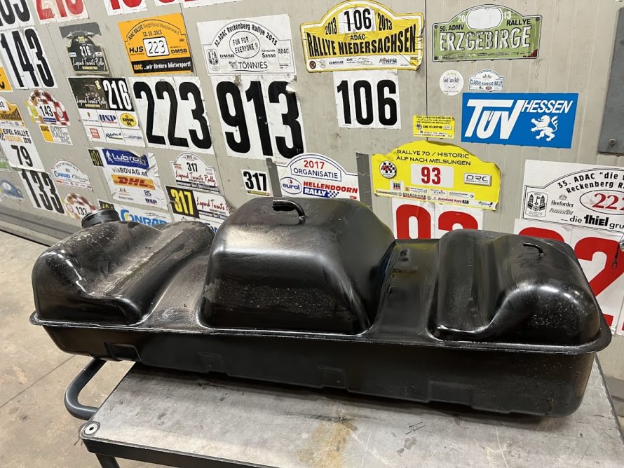 TANK CLEANING :Mercedes G-300 Diesel