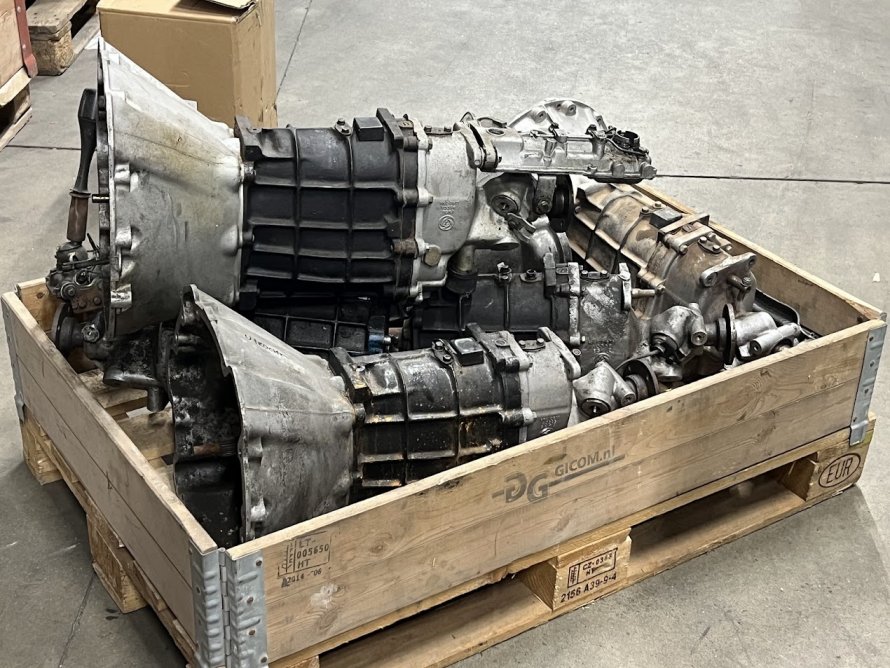 FOR SALE : LT77 5-bakken **vraag info**