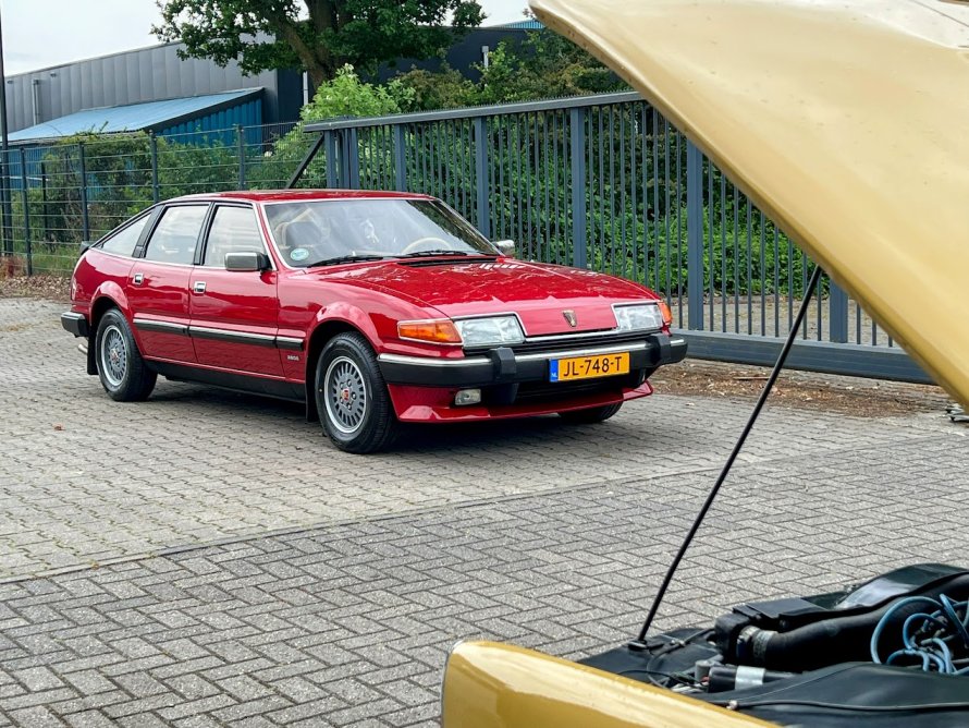 Rover SD1 3500 Vandenplas binnen voor TLC.....