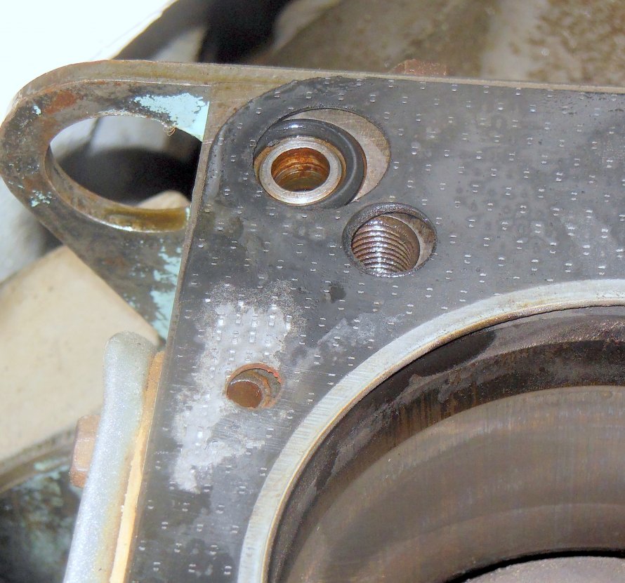 15-5-2014 "olielekkage door O-ring" 