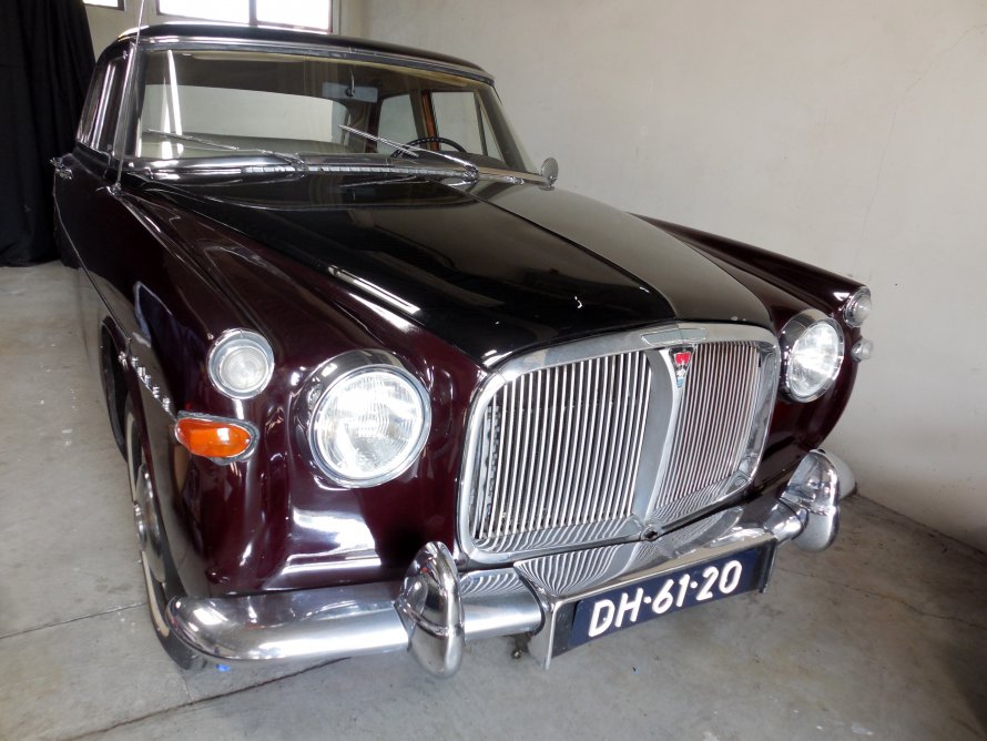 9.9.2014 nieuwe aanwinst : Rover P5 3 ltr Automatic / Airco
