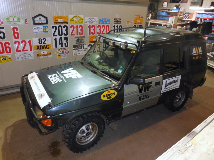 Compleet, ook de VIF-stickers zitten op hun plek!