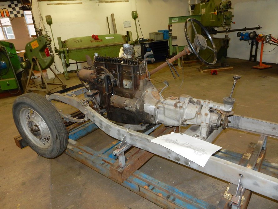 13-5-2015 "Chassis schiet goed op !!"