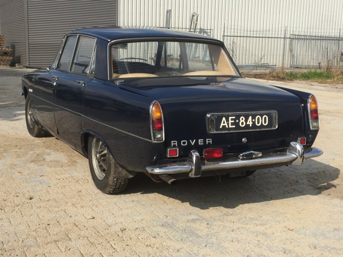 new arrival : Rover P6 3500 1970