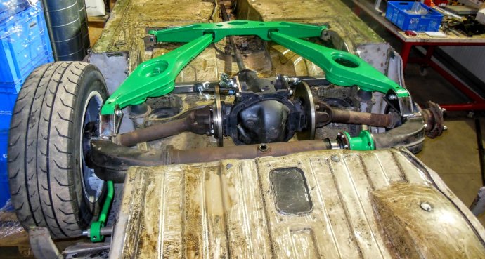 even terug in de tijd.... P6 met Jaguar LSD Diff (staat even in de ijskast)