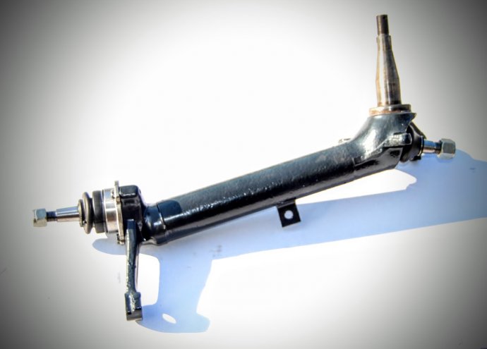 Rover P6 gereviseerde voorpoten op voorraad !