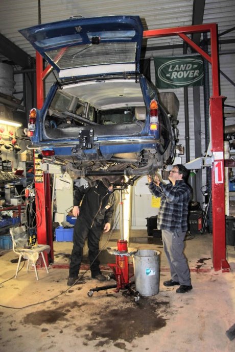 Rover P6 3500S Estate.....