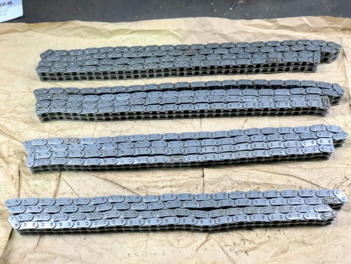 P6 4 cilinder : distributie NEW