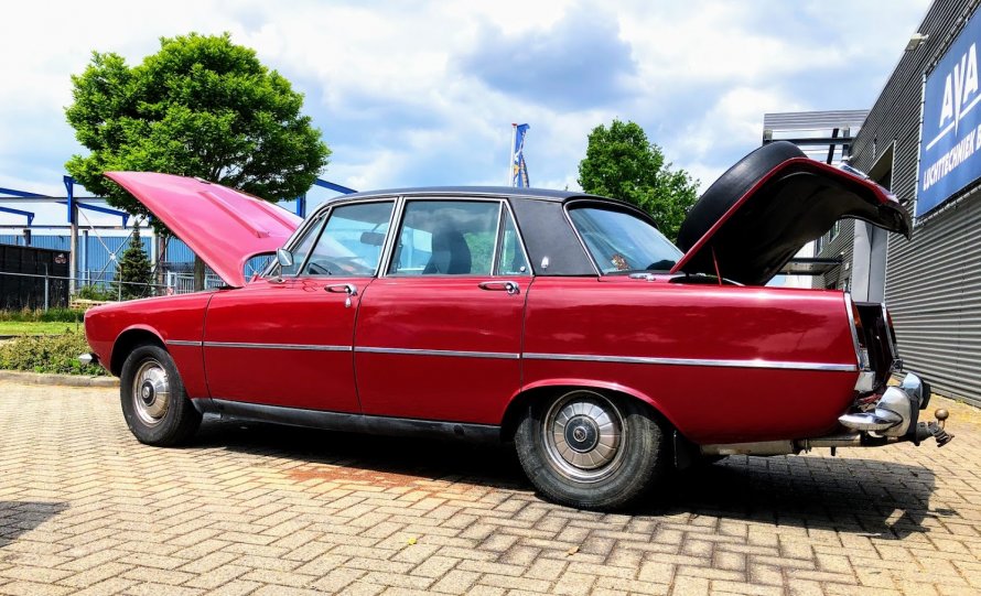 Rover P6 2200TC; new head, carbs overhauled and new vinyl roof