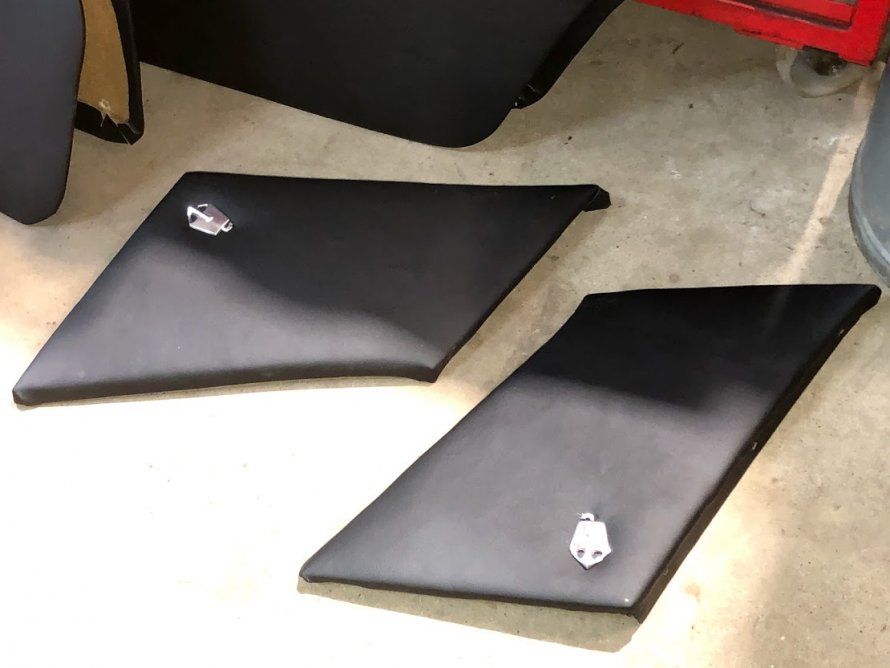 Nieuw dakvinyl (incl. extra foam laag...)