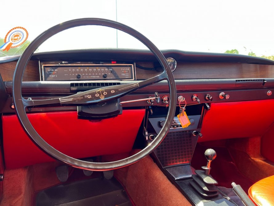 Mooie P6 2000SC binnen voor onderhoud