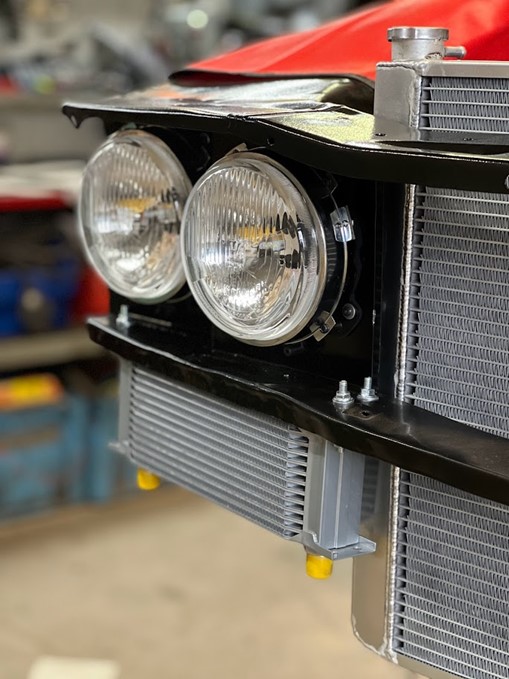 H4 koplampen voor de P6