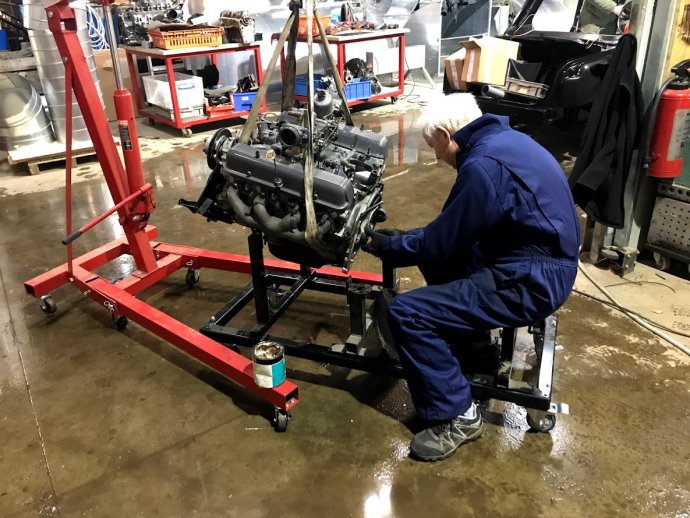 Afbouwen Rover V8 "Rob"