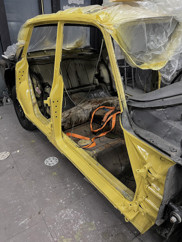 Rover P6 2200TC body ready