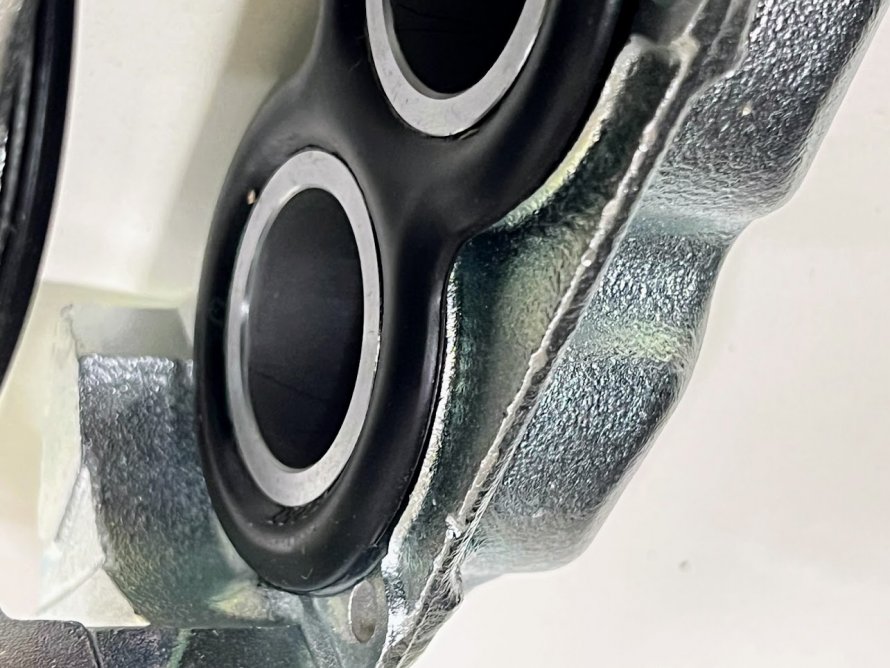 Rover P6(B) 3-pots REFURBISHED REMKLAUW weer op voorraad