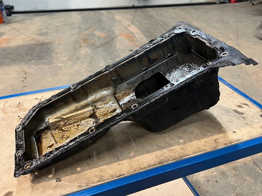 RR Dakar 4x4 demontage gereed; CLEANEN !!