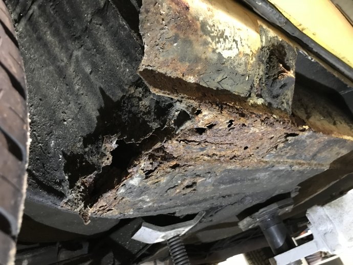 Rover P6 / 4 hoeken laswerk....