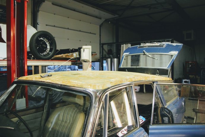 Rover P6 3500S Estate.....