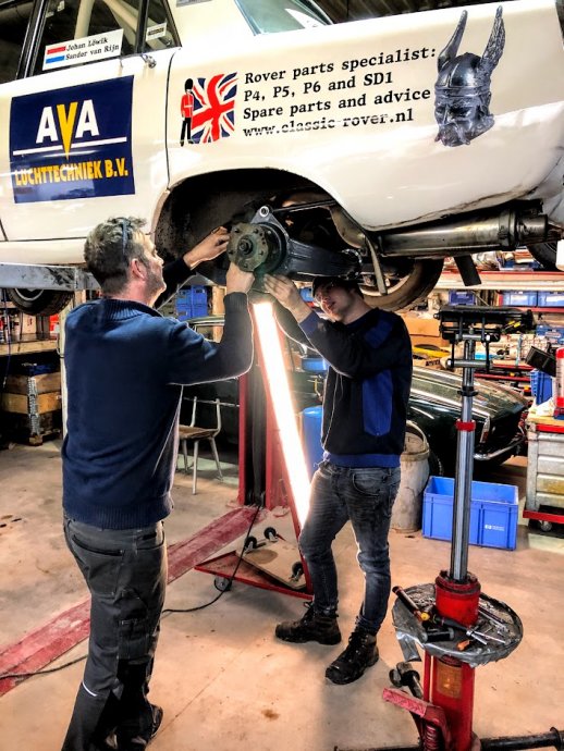 Laatste controle voor rally HESS.BERGLAND : Dion Elbow