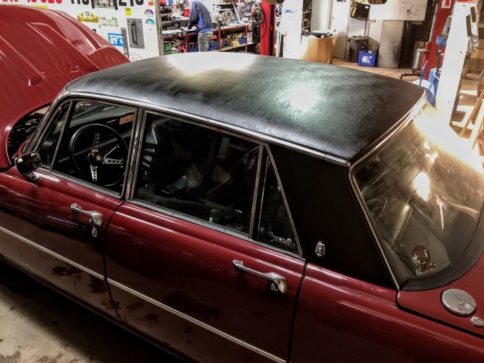 Rover P6 2000TC; dakvinyl vervangen enzzz