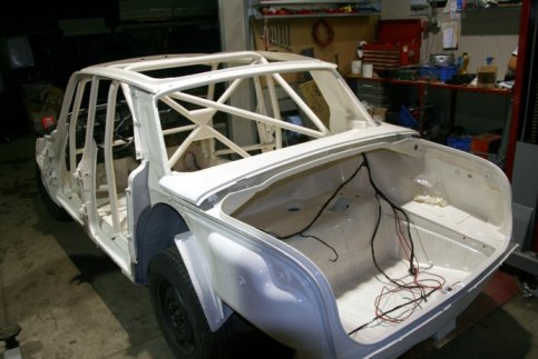 Er zit schot in.... de rally P6