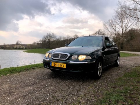 Nieuwe "moderne" Rover in de collectie :Rover 45 2002 "leenauto"