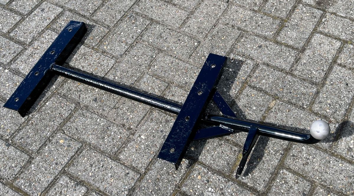 Gereviseerde trekhaak voor Rover P6